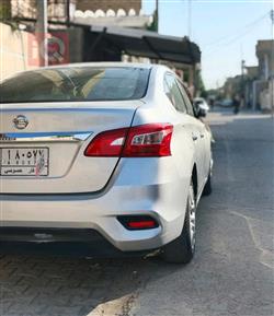 نیسان سێنترا